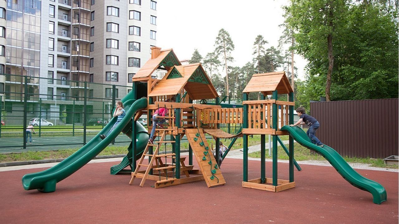 Hvor å gå med barn: de beste lekeplassene i Jekaterinburg i 2020